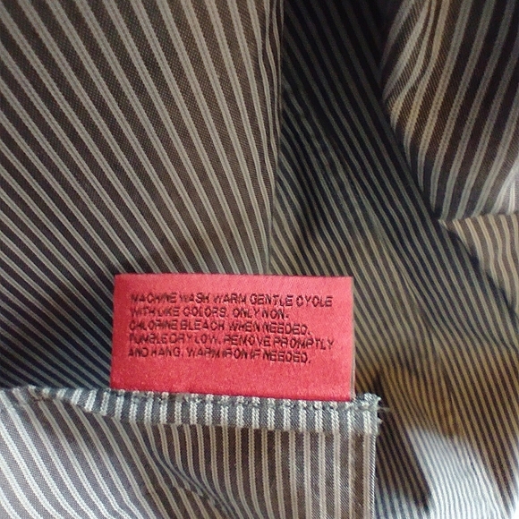 Alfani Fitted Stretch Fabric Gray Pinstripe Button Down Shirt - Picture 4 of 5